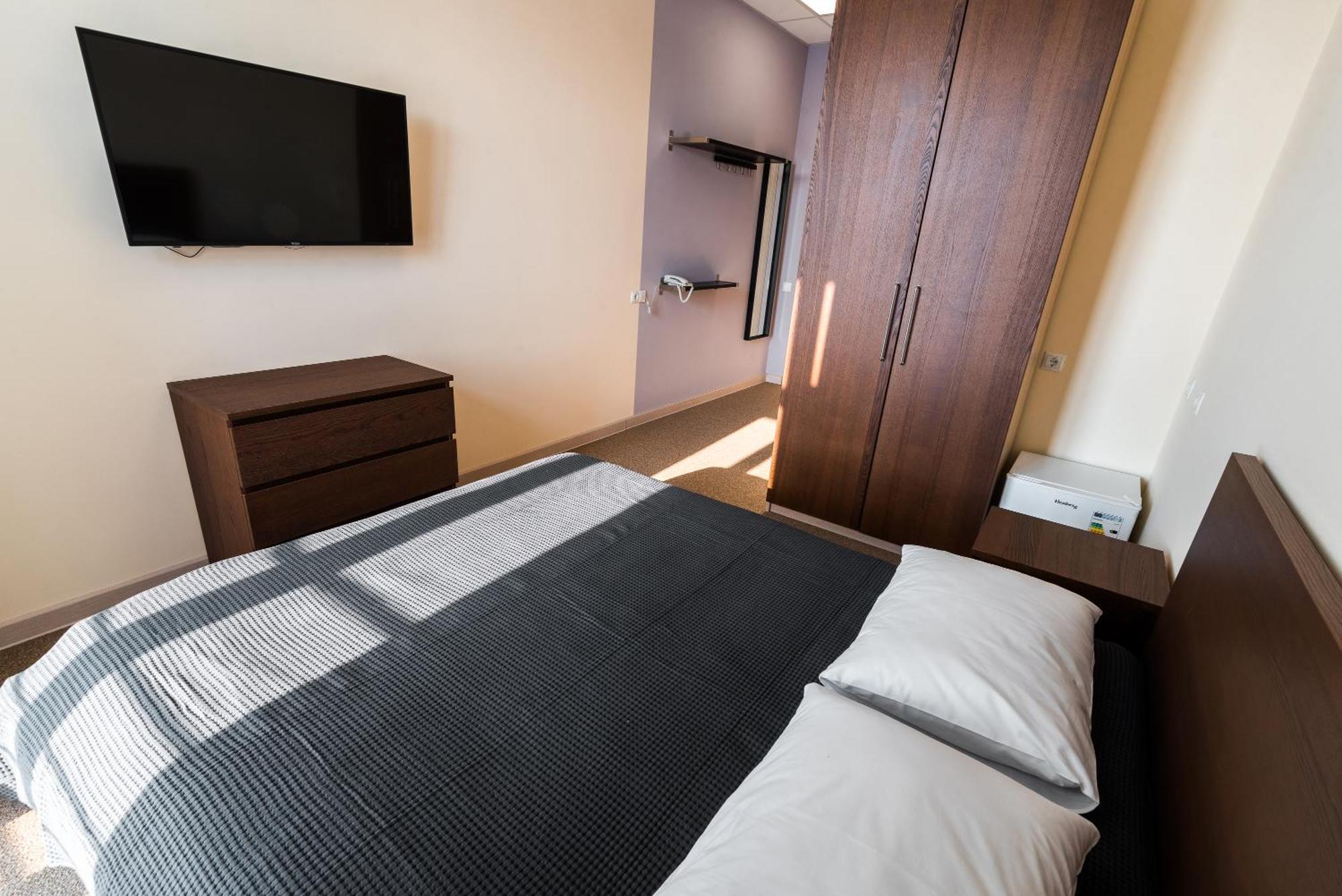 Lacasa Hotel Karagandy Eksteriør bilde