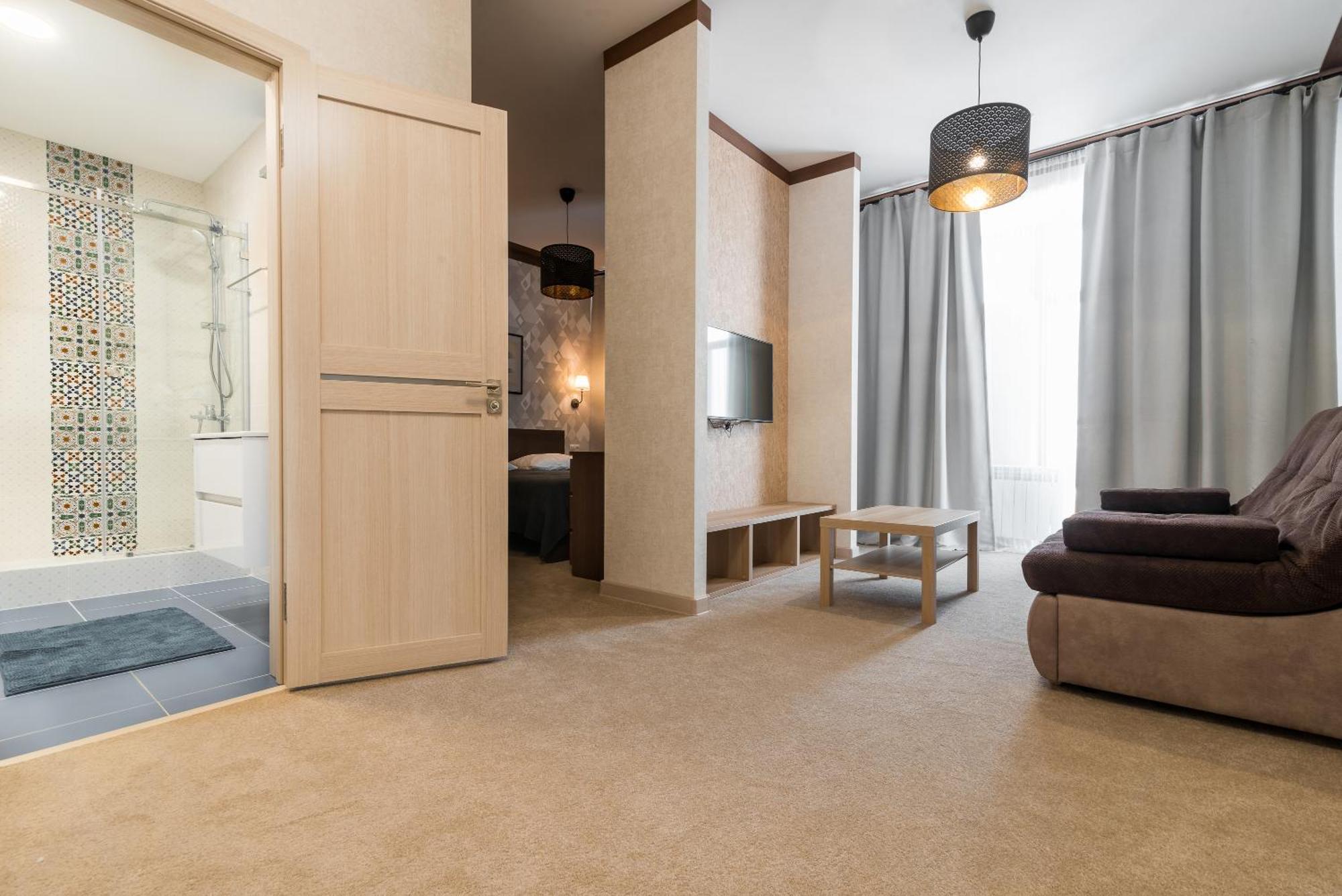 Lacasa Hotel Karagandy Eksteriør bilde