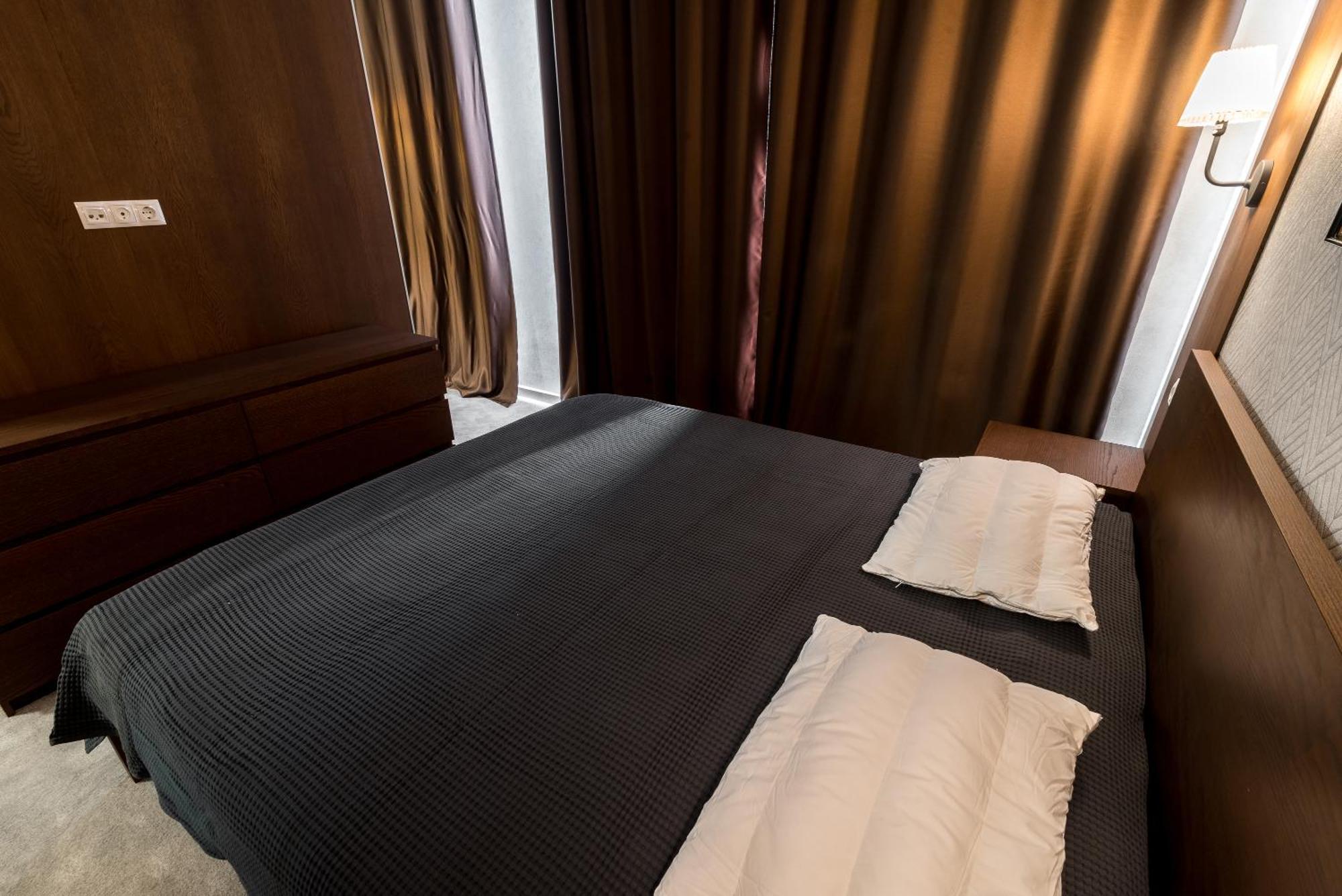 Lacasa Hotel Karagandy Eksteriør bilde