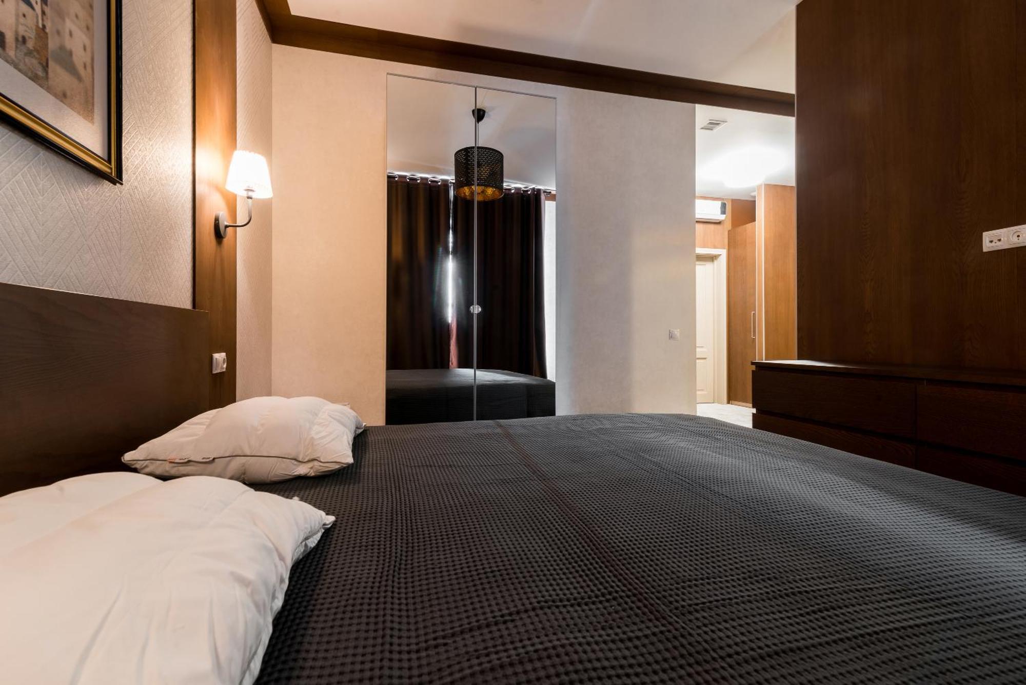 Lacasa Hotel Karagandy Eksteriør bilde