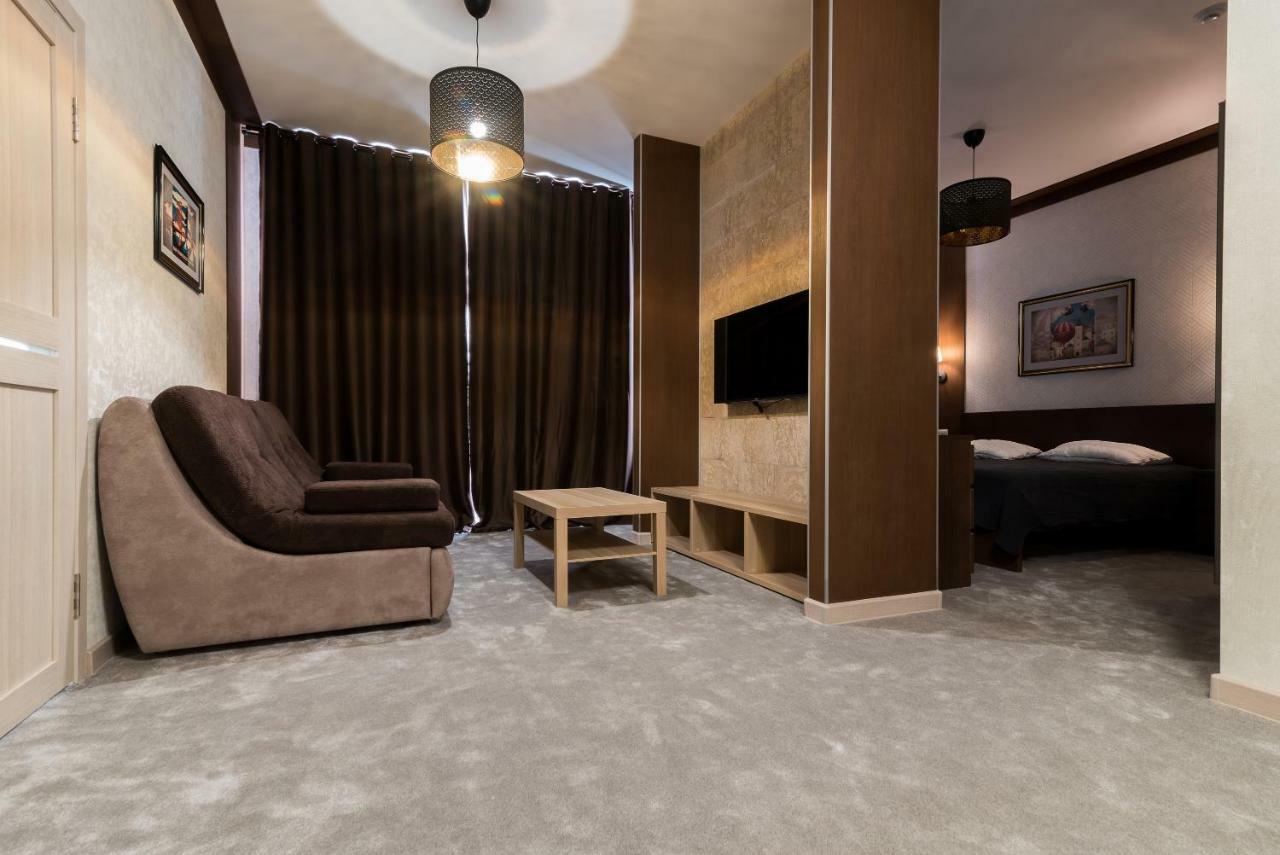 Lacasa Hotel Karagandy Eksteriør bilde