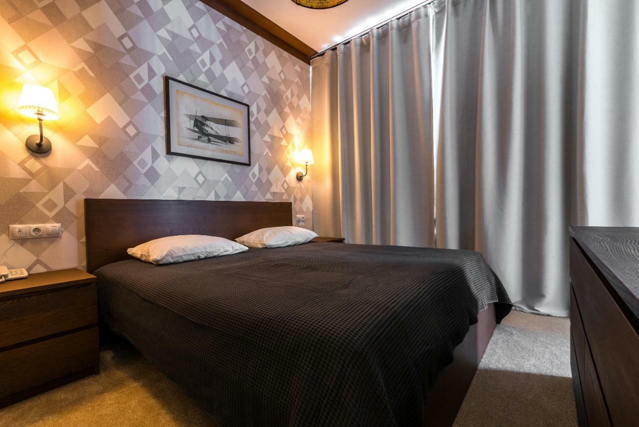 Lacasa Hotel Karagandy Eksteriør bilde